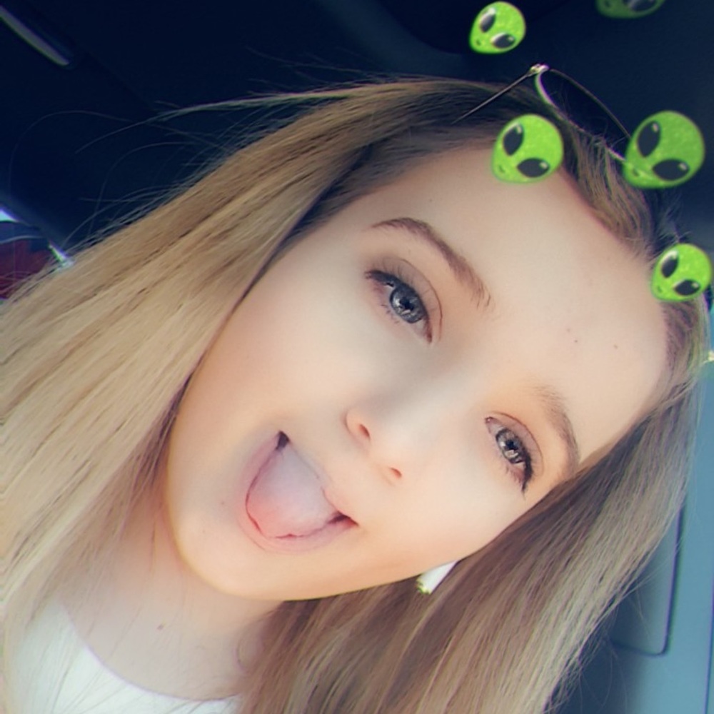 Meet your Posher, Bella